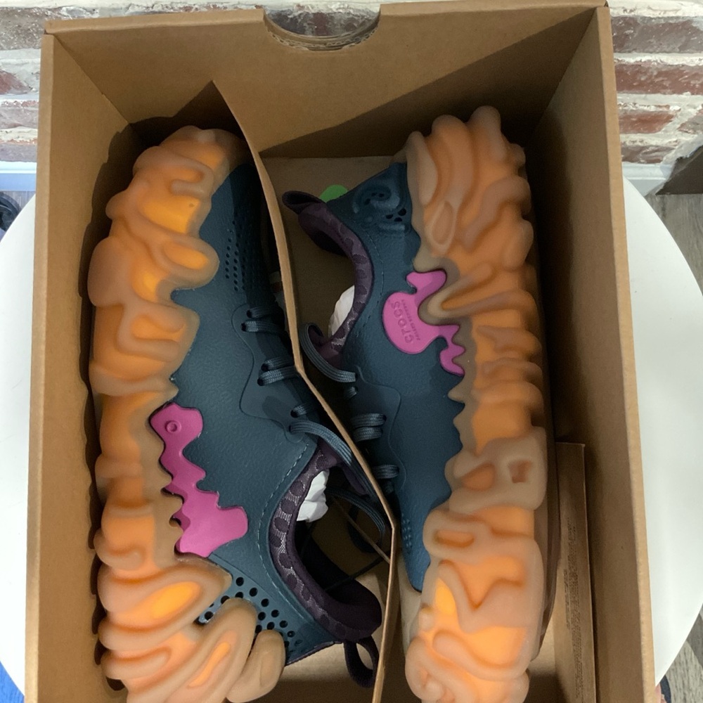 Juniper Crocs